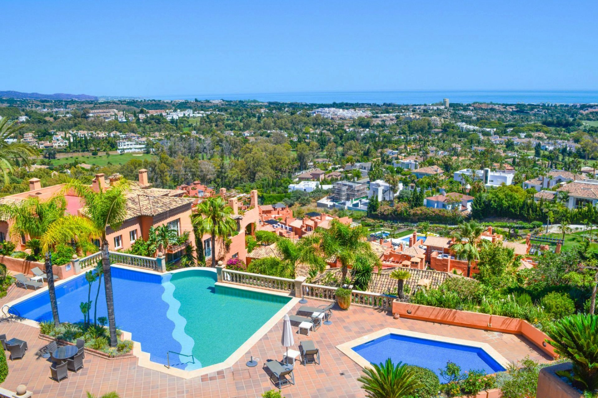 Resale - Apartment / flat - Marbella - Nueva Andalucía