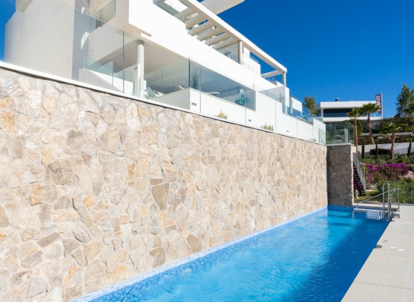 Resale - Apartment / flat - Marbella - Nueva Andalucía