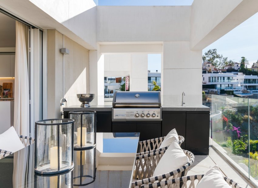 Resale - Apartment / flat - Marbella - Nueva Andalucía