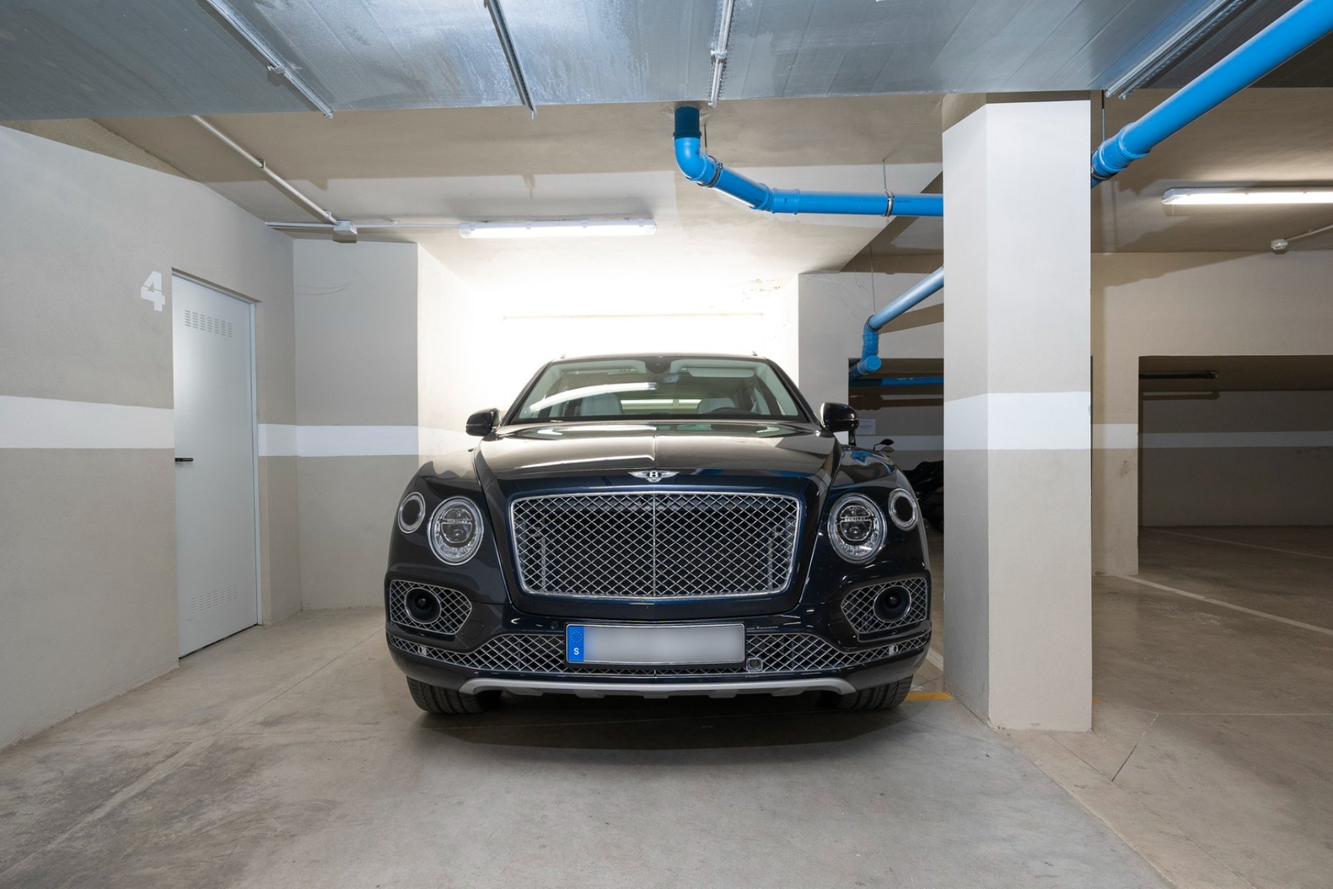 Resale - Apartment / flat - Marbella - Nueva Andalucía