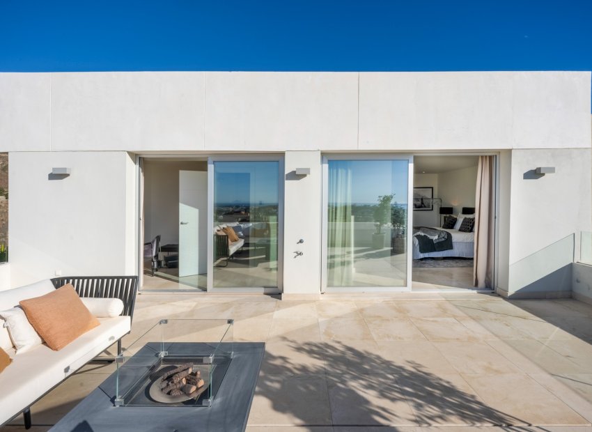 Resale - Apartment / flat - Marbella - Nueva Andalucía