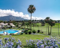 Resale - Apartment / flat - Marbella - Nueva Andalucía
