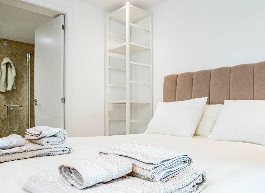 Resale - Apartment / flat - Marbella - Nueva Andalucía