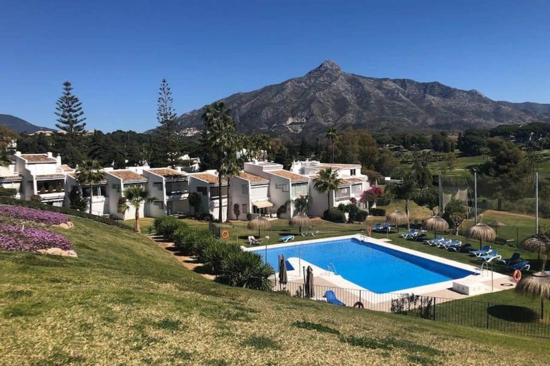 Resale - Apartment / flat - Marbella - Nueva Andalucía