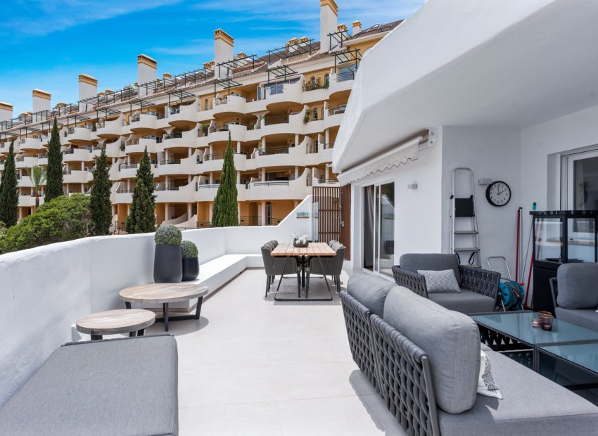 Resale - Apartment / flat - Marbella - Nueva Andalucía