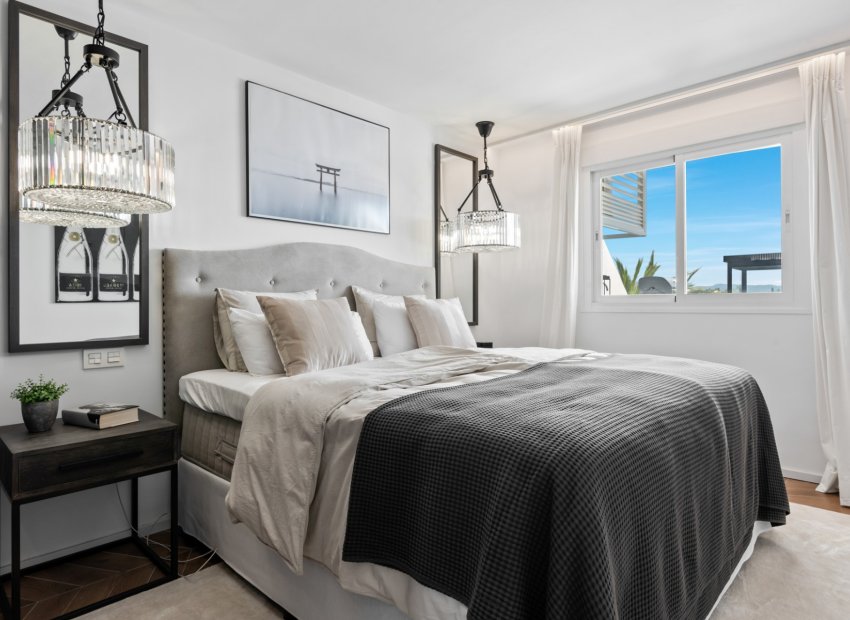 Resale - Apartment / flat - Marbella - Nueva Andalucía