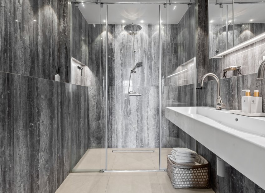 Resale - Apartment / flat - Marbella - Nueva Andalucía