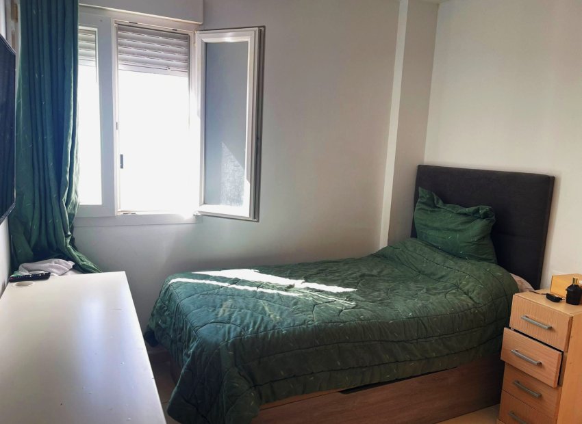 Resale - Apartment / flat - Marbella - Nueva Andalucía