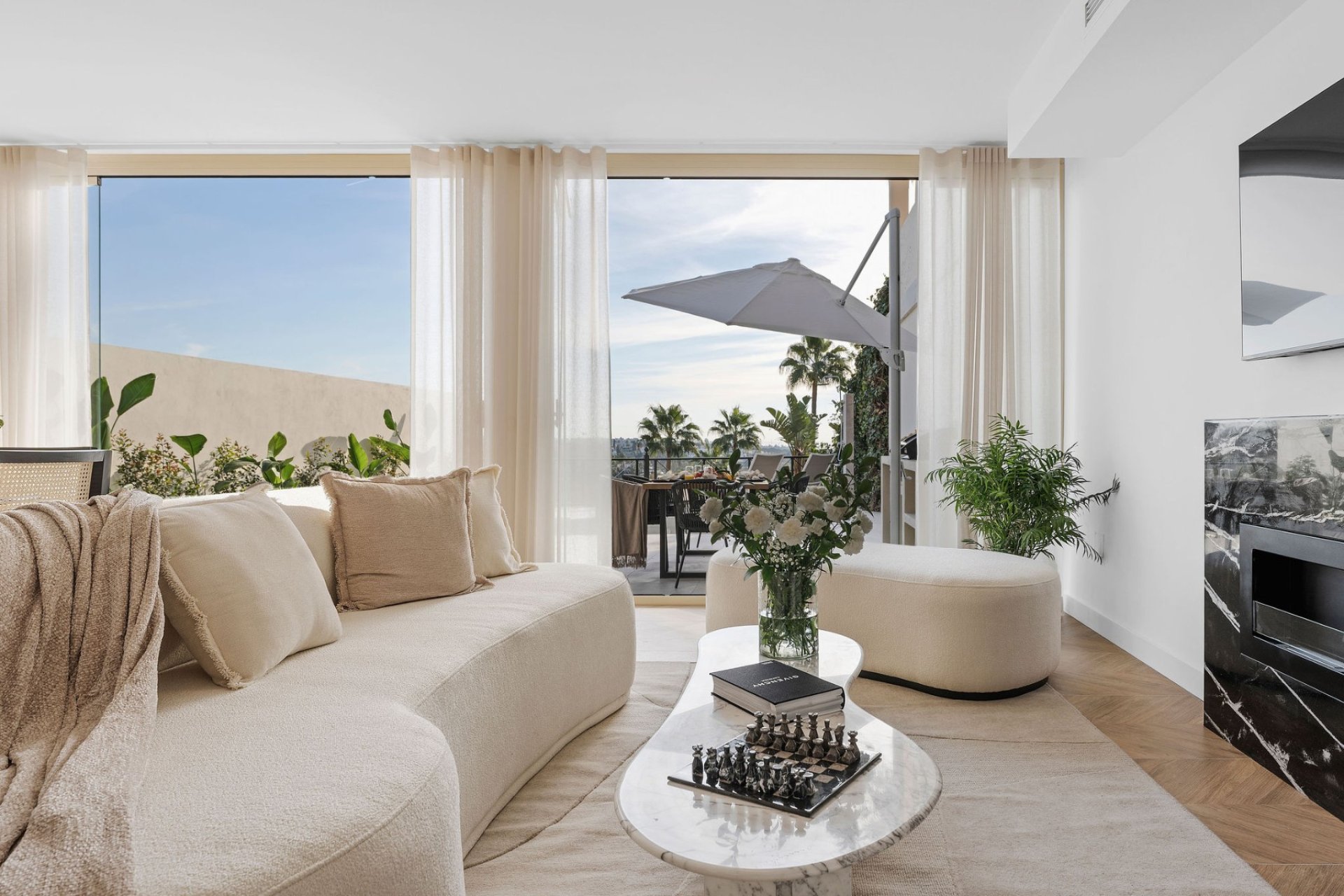 Resale - Apartment / flat - Marbella - Nueva Andalucía