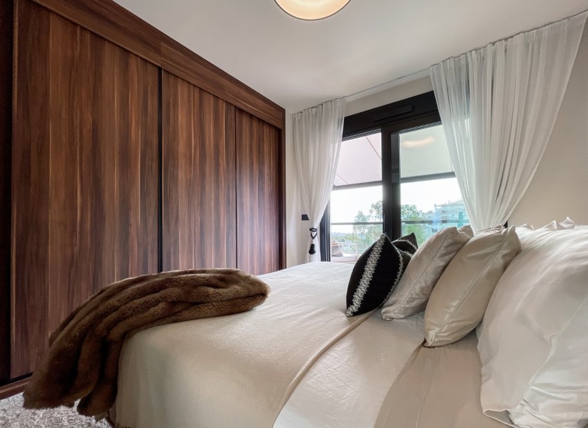 Resale - Apartment / flat - Marbella - Nueva Andalucía