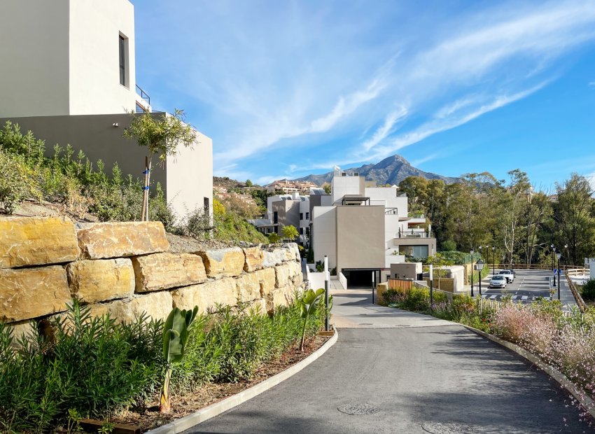 Resale - Apartment / flat - Marbella - Nueva Andalucía