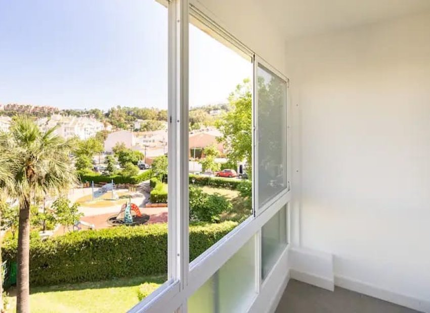 Resale - Apartment / flat - Marbella - Nueva Andalucía