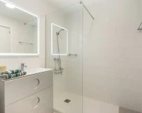 Resale - Apartment / flat - Marbella - Nueva Andalucía