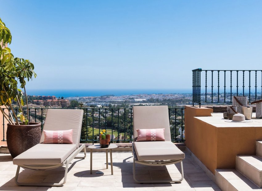 Resale - Apartment / flat - Marbella - Nueva Andalucía