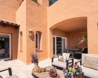 Resale - Apartment / flat - Marbella - Nueva Andalucía