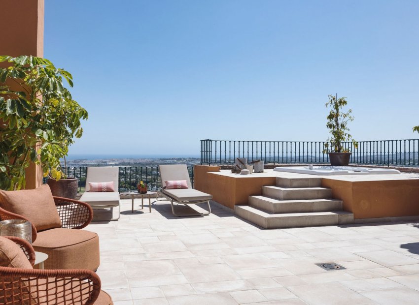 Resale - Apartment / flat - Marbella - Nueva Andalucía