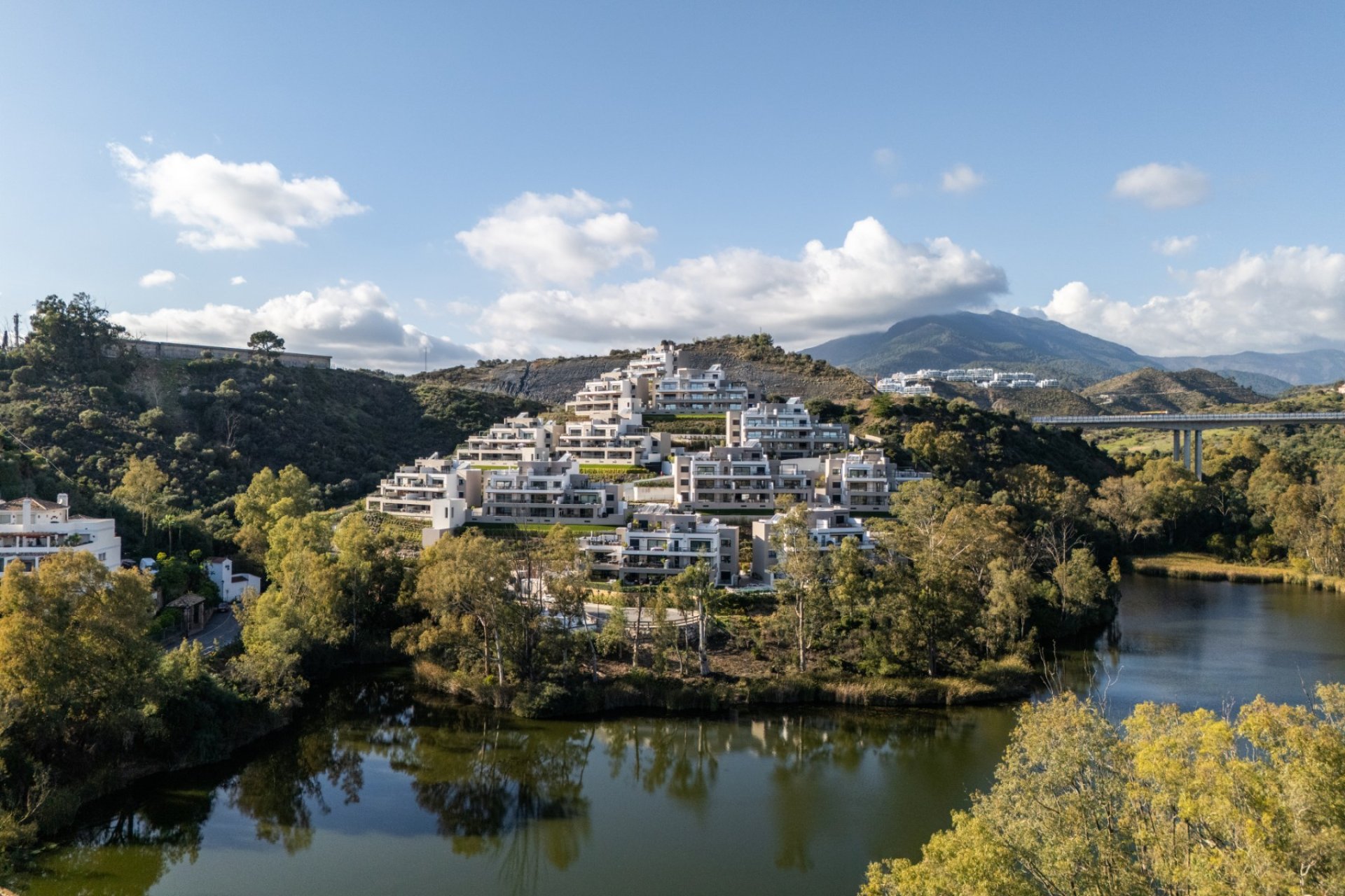 Resale - Apartment / flat - Marbella - Nueva Andalucía