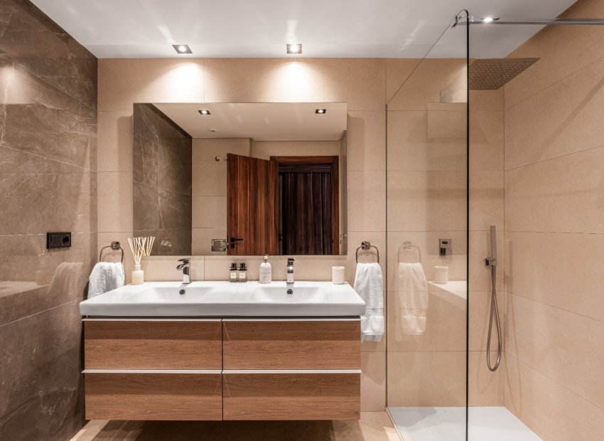 Resale - Apartment / flat - Marbella - Nueva Andalucía