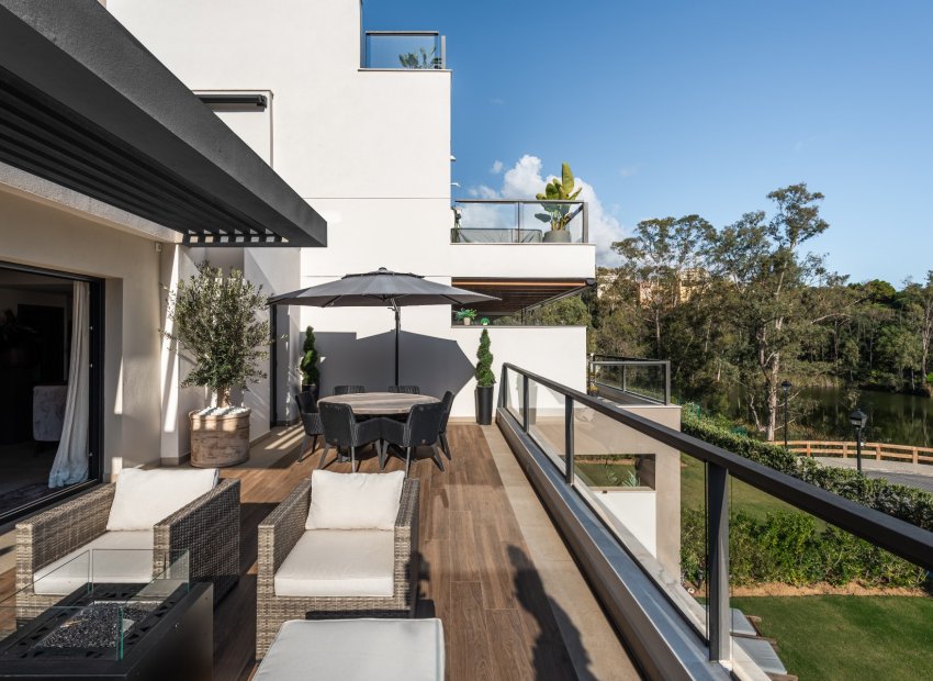 Resale - Apartment / flat - Marbella - Nueva Andalucía