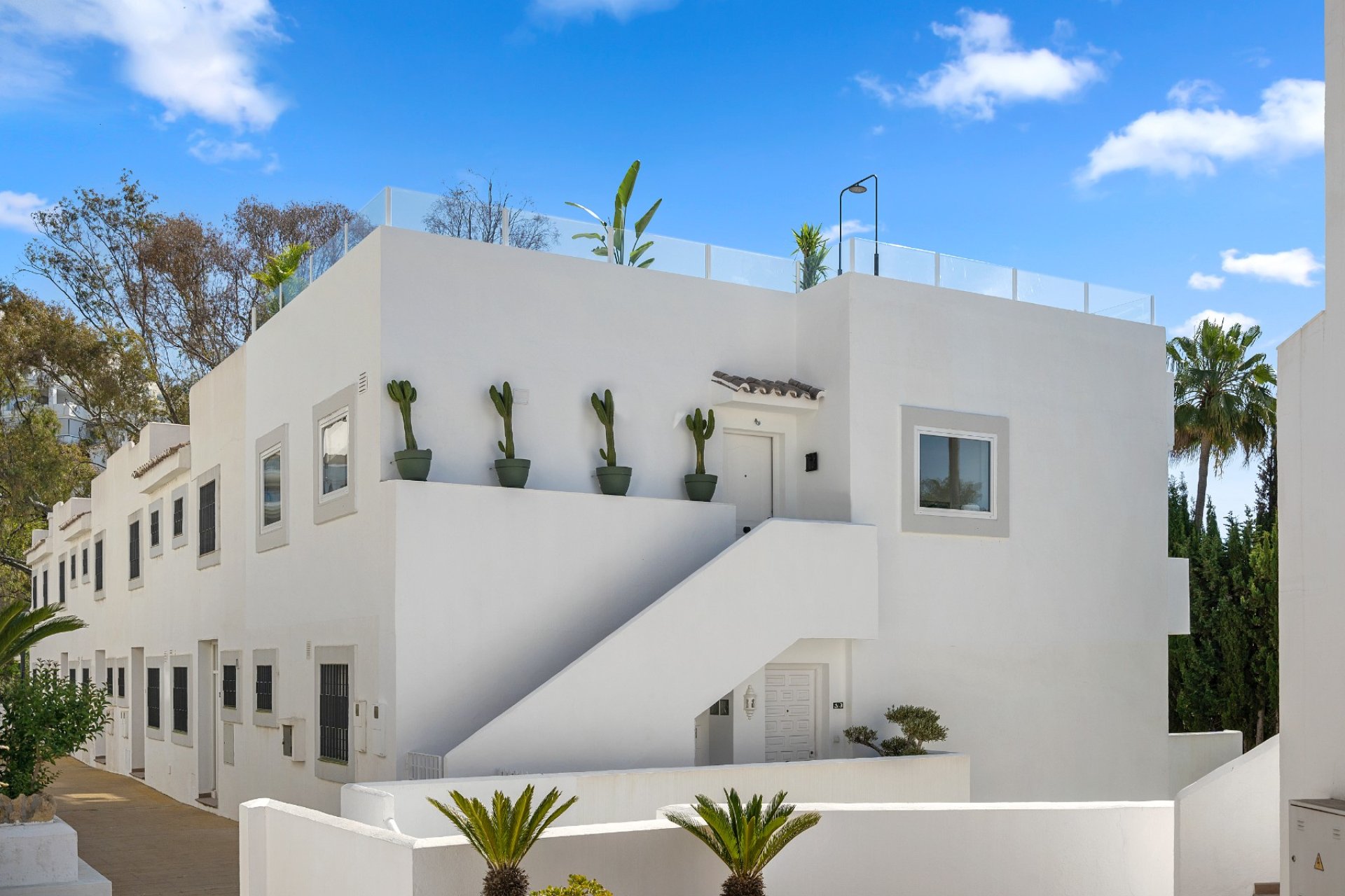 Resale - Apartment / flat - Marbella - Nueva Andalucía