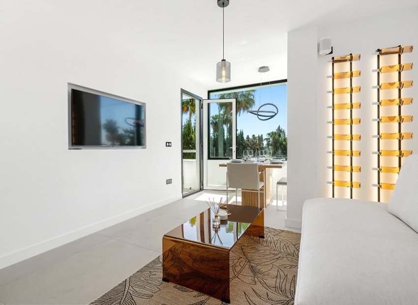 Resale - Apartment / flat - Marbella - Nueva Andalucía