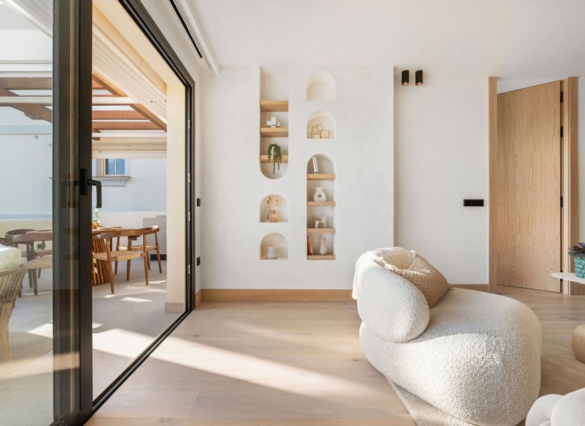 Resale - Apartment / flat - Marbella - Nueva Andalucía