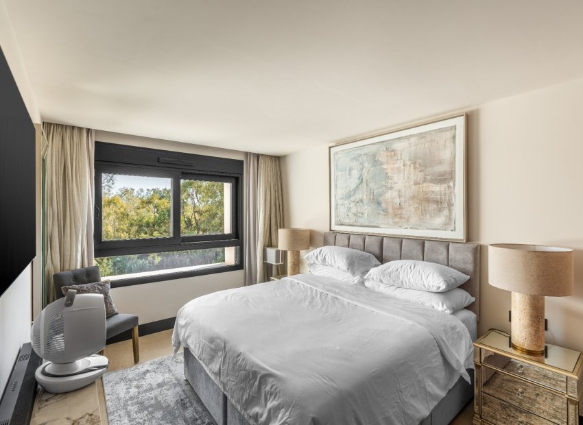 Resale - Apartment / flat - Marbella - Nueva Andalucía