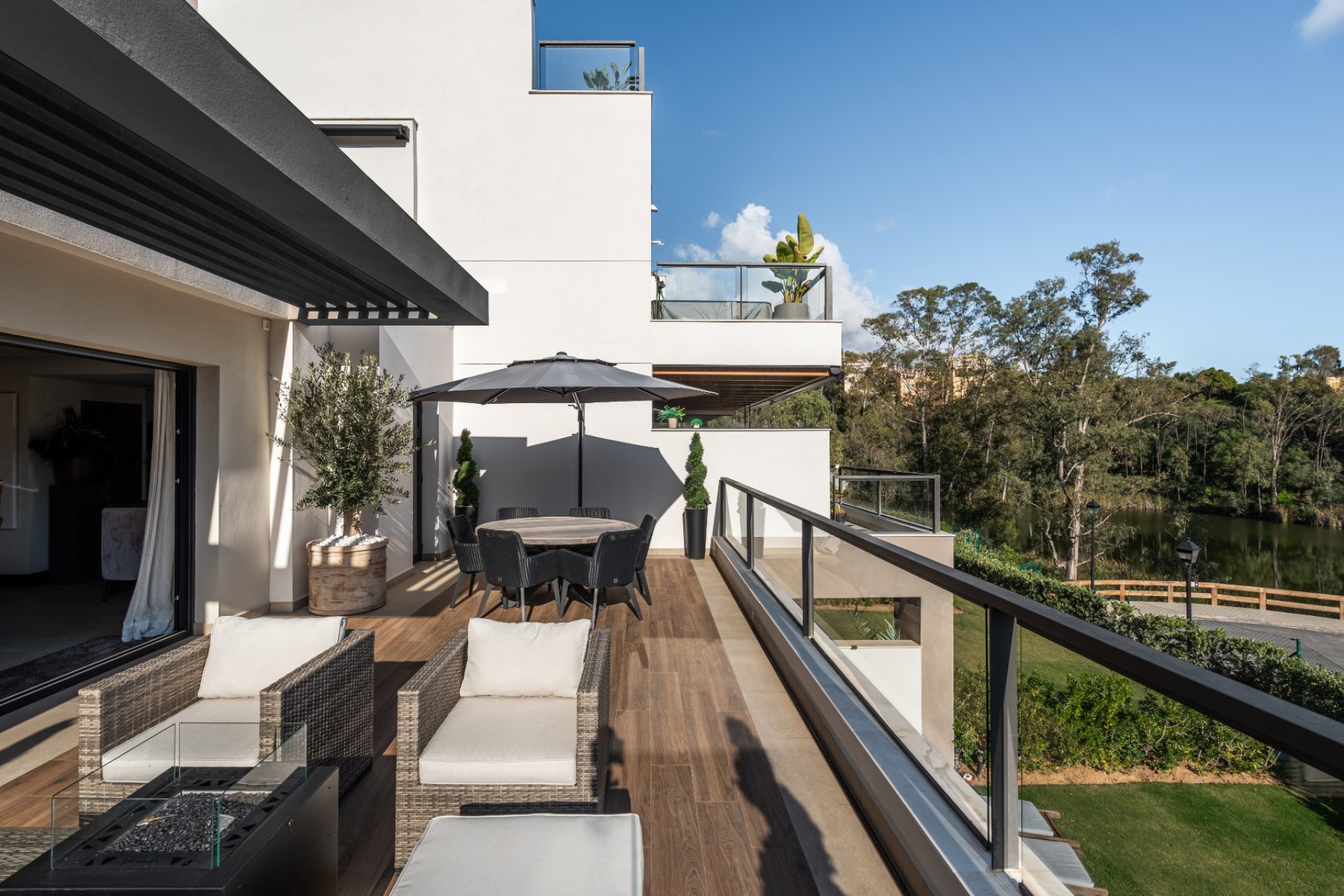 Resale - Apartment / flat - Marbella - Nueva Andalucía