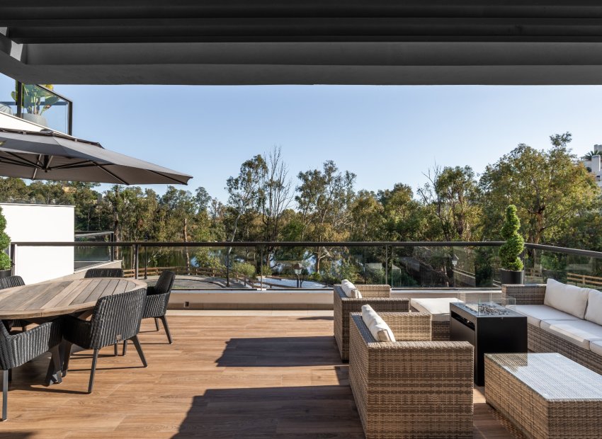 Resale - Apartment / flat - Marbella - Nueva Andalucía