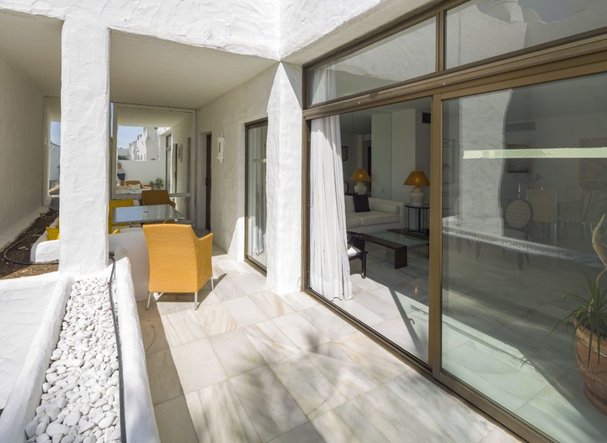 Resale - Apartment / flat - Marbella - Puerto Banús