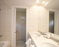 Resale - Apartment / flat - Marbella - Puerto Banús