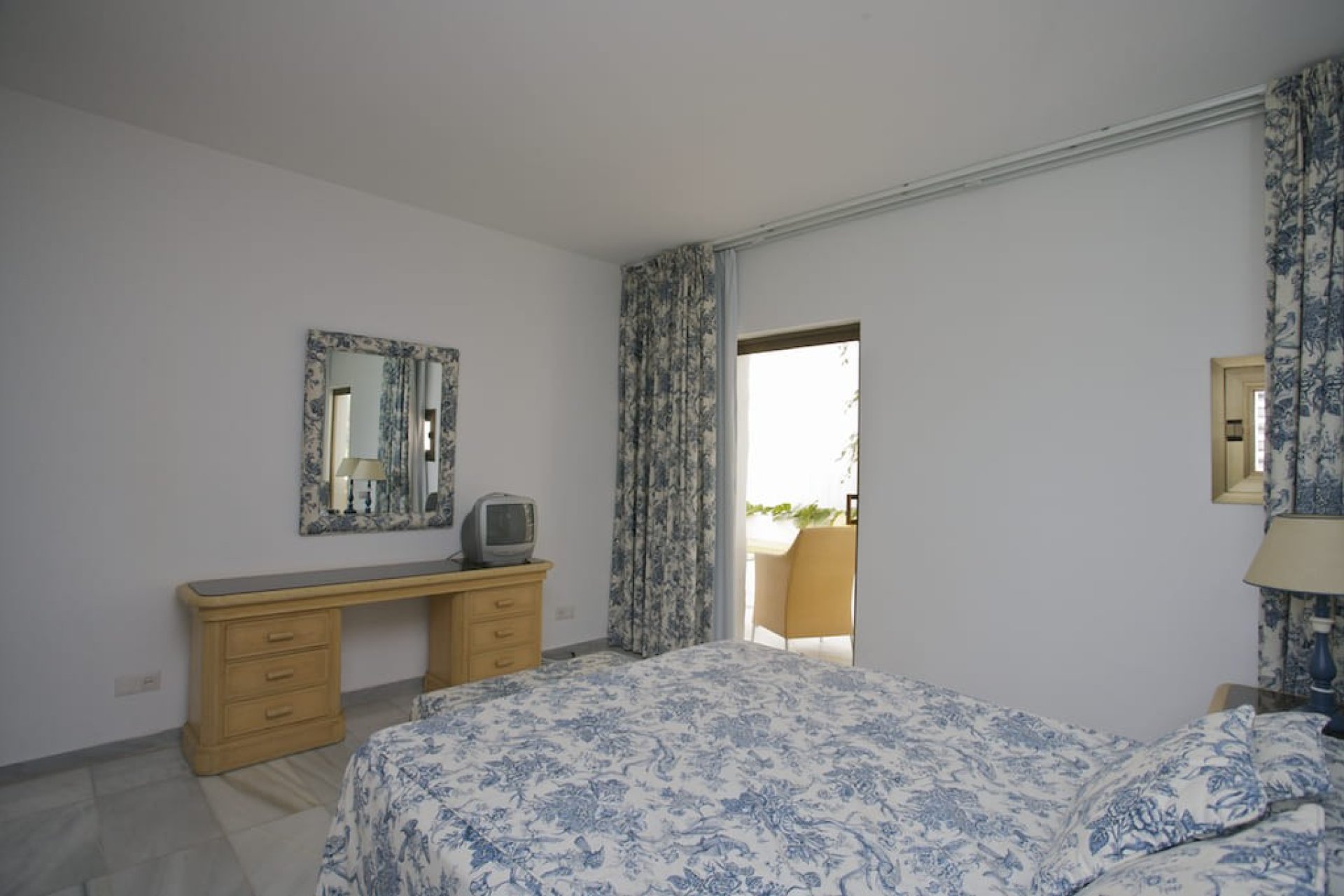 Resale - Apartment / flat - Marbella - Puerto Banús