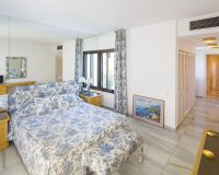 Resale - Apartment / flat - Marbella - Puerto Banús