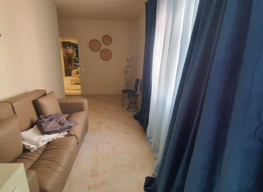 Resale - Apartment / flat - Marbella - Puerto Banús