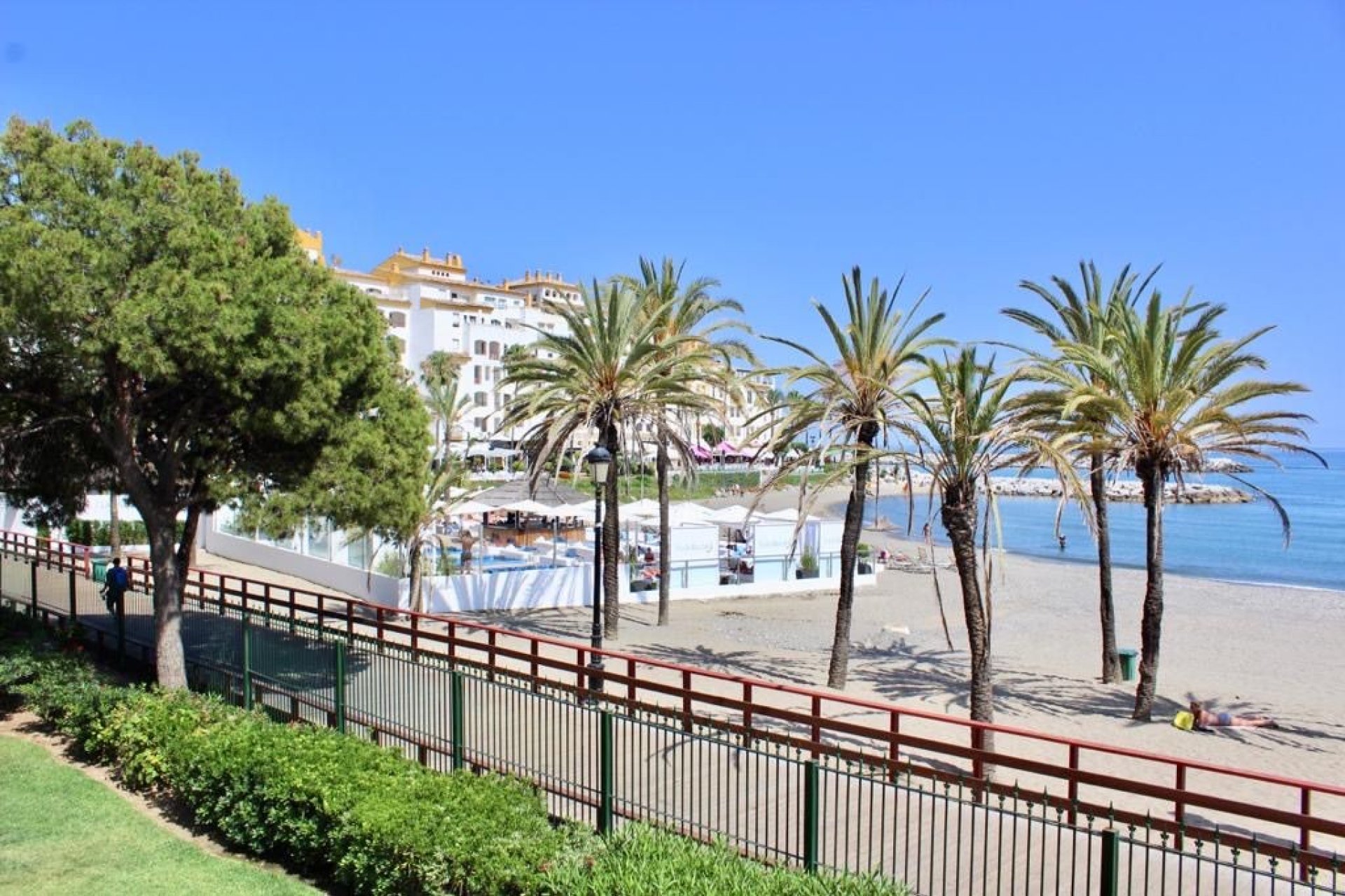 Resale - Apartment / flat - Marbella - Puerto Banús