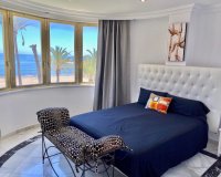 Resale - Apartment / flat - Marbella - Puerto Banús