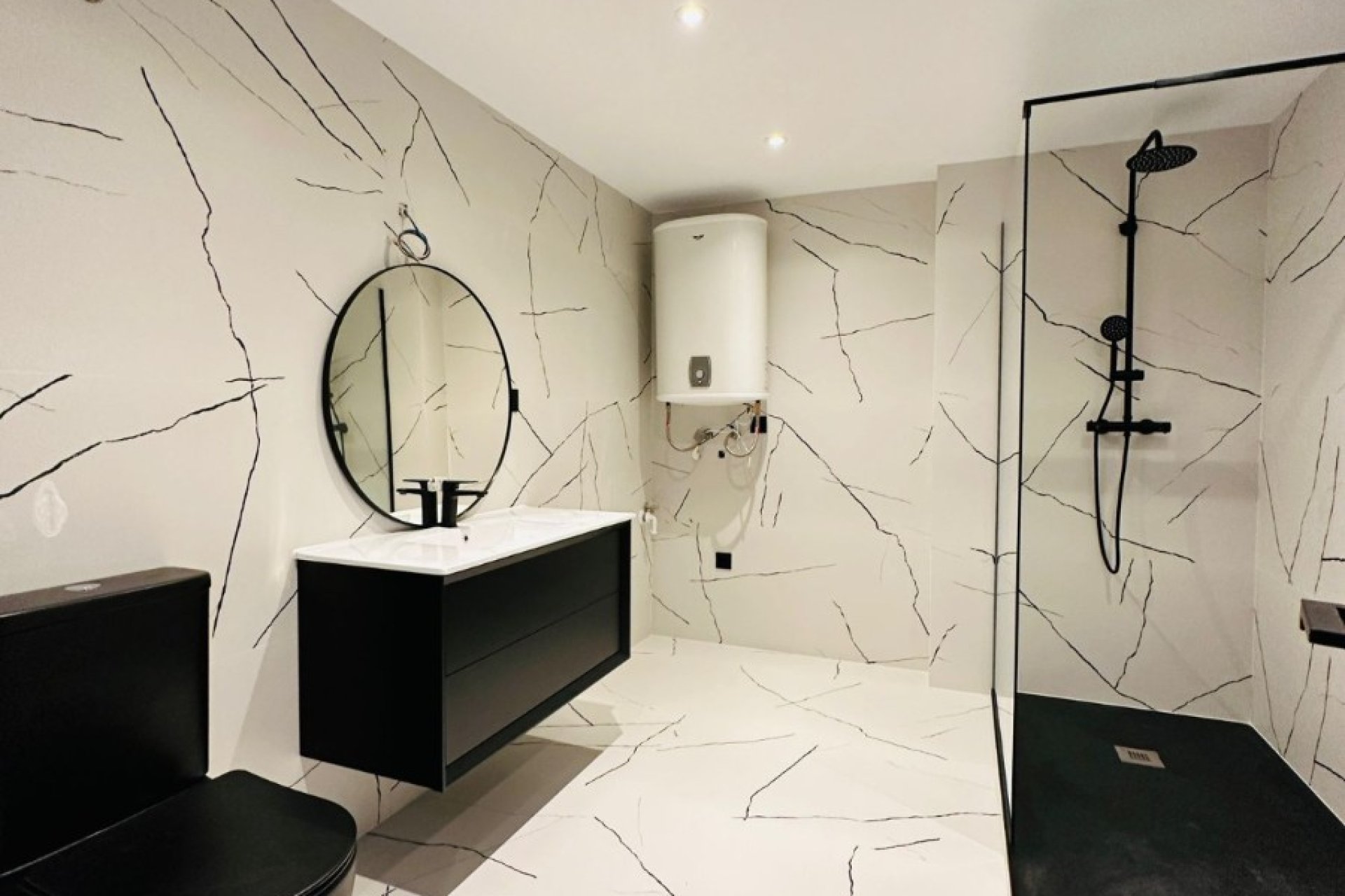 Resale - Apartment / flat - Marbella - Puerto Banús