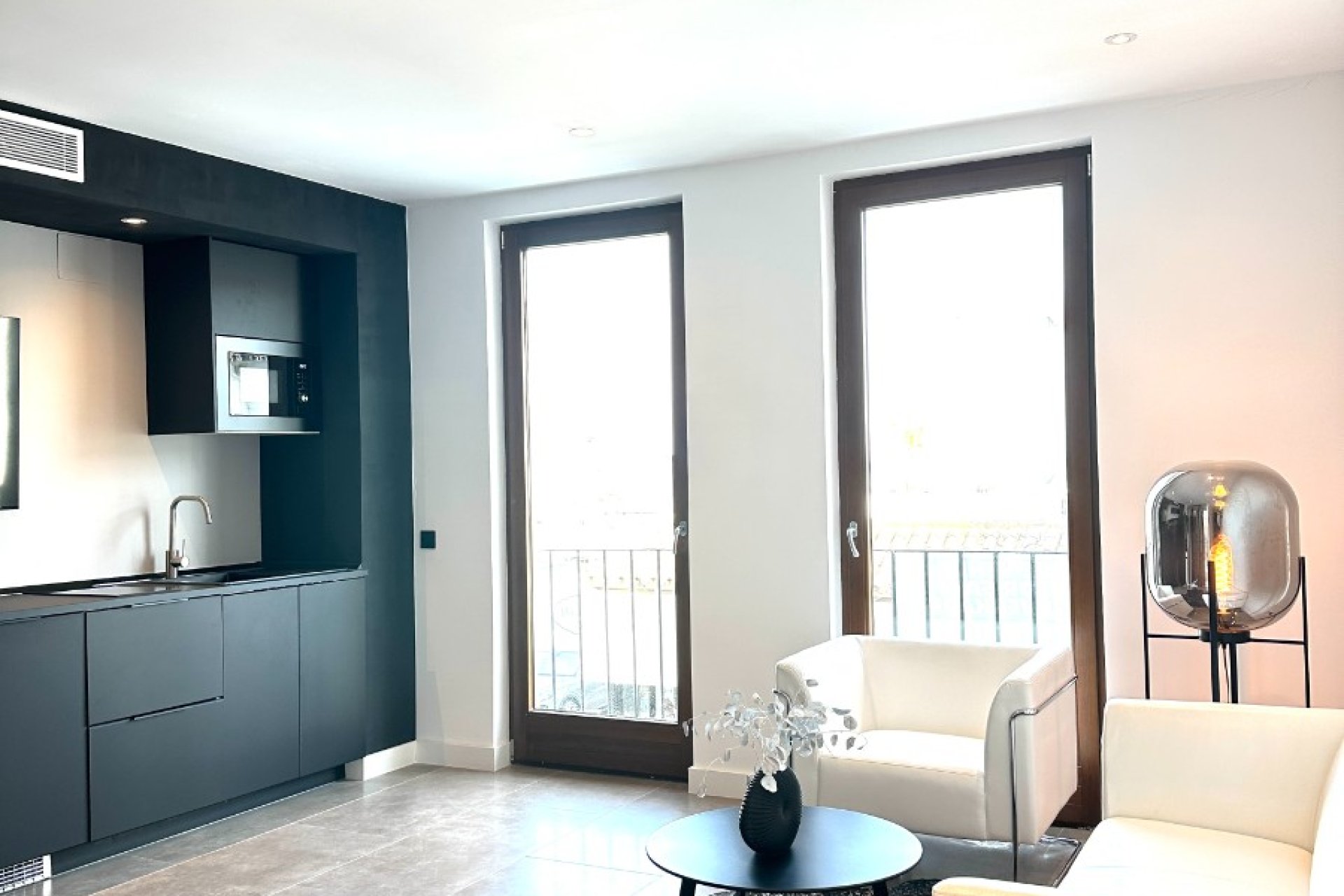 Resale - Apartment / flat - Marbella - Puerto Banús