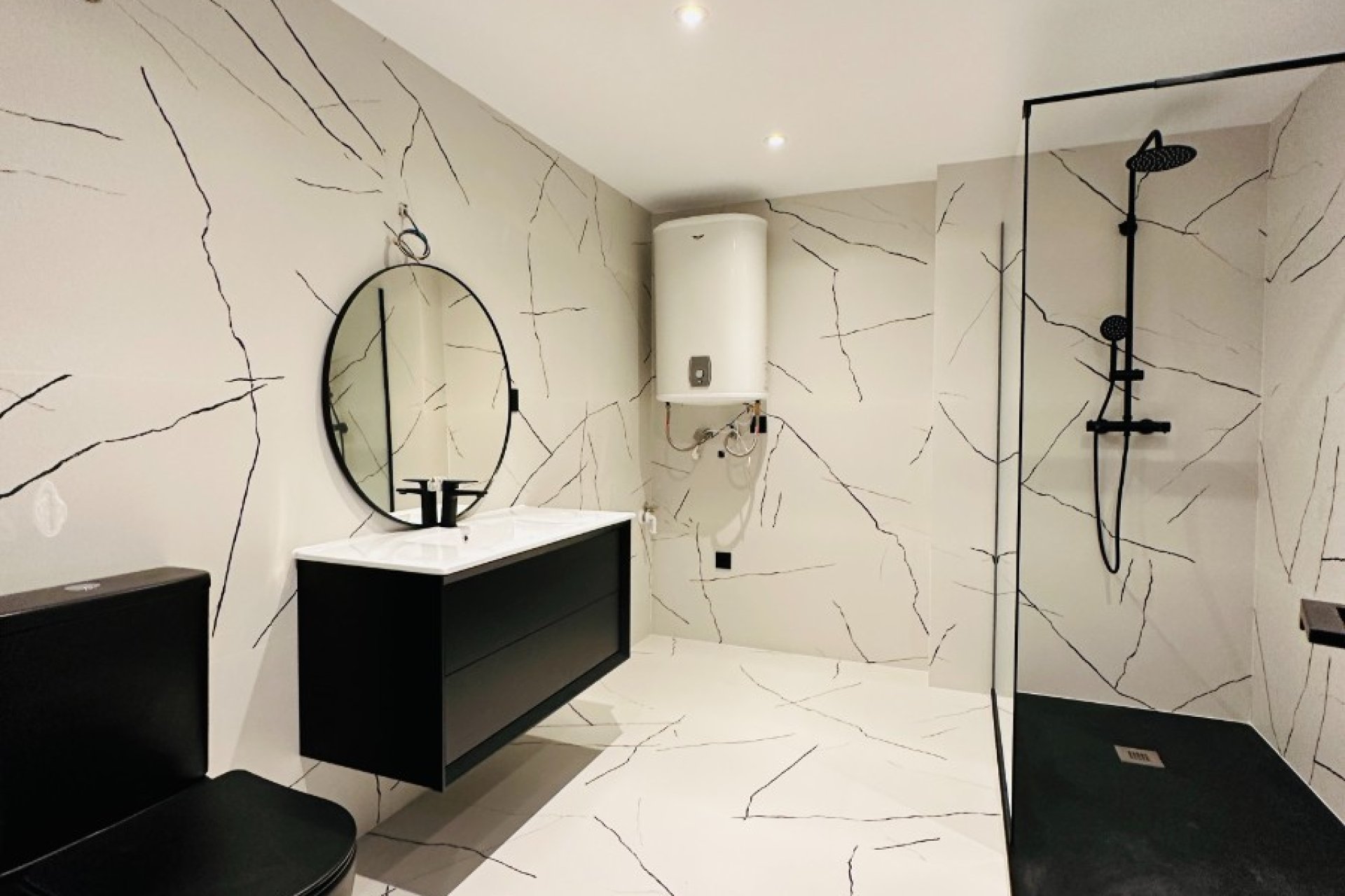 Resale - Apartment / flat - Marbella - Puerto Banús