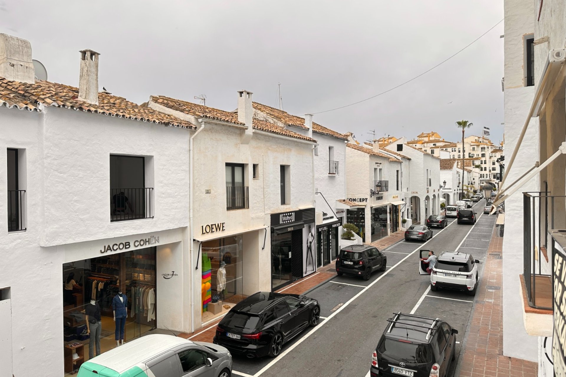 Resale - Apartment / flat - Marbella - Puerto Banús