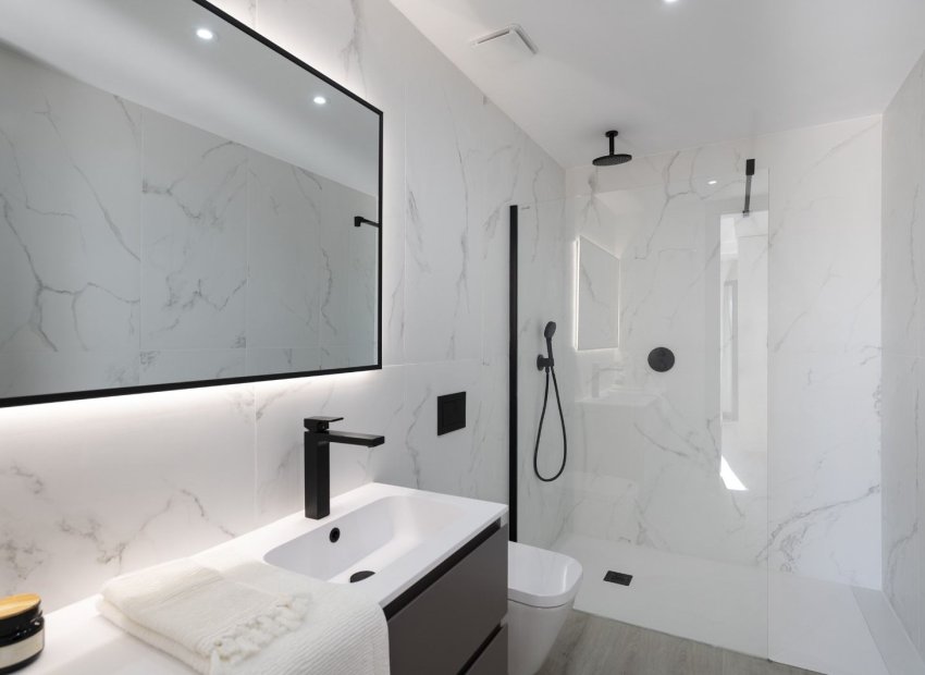 Resale - Apartment / flat - Marbella - Puerto Banús