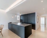 Resale - Apartment / flat - Marbella - Puerto Banús