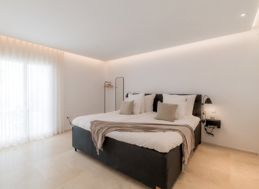 Resale - Apartment / flat - Marbella - Puerto Banús