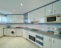 Resale - Apartment / flat - Marbella - Puerto Banús