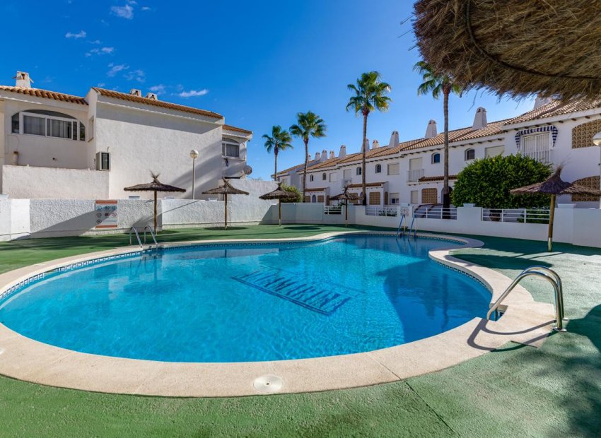 Resale - Apartment / flat - Orihuela Costa - Aguamarinas