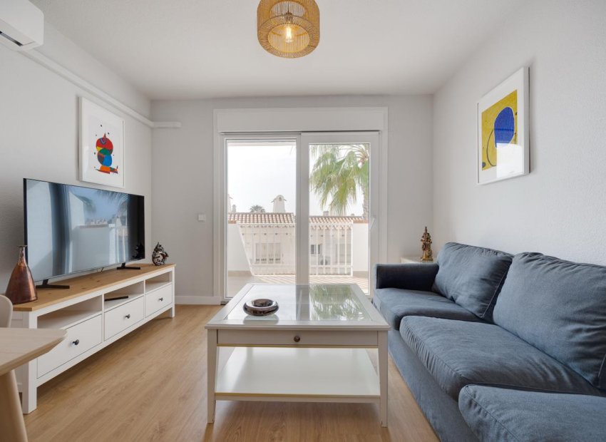 Resale - Apartment / flat - Orihuela Costa - Aguamarinas
