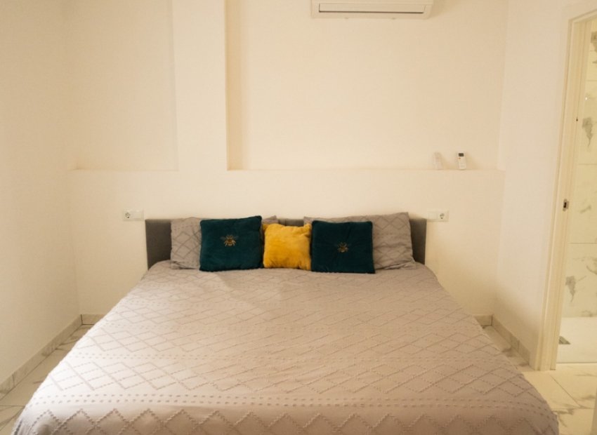 Resale - Apartment / flat - Orihuela - Costa Blanca