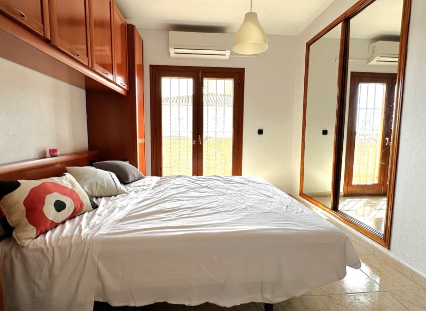 Resale - Apartment / flat - Orihuela - Costa Blanca