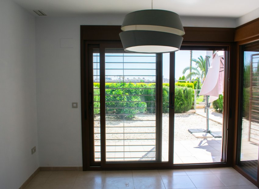 Resale - Apartment / flat - Orihuela Costa - Cabo Roig