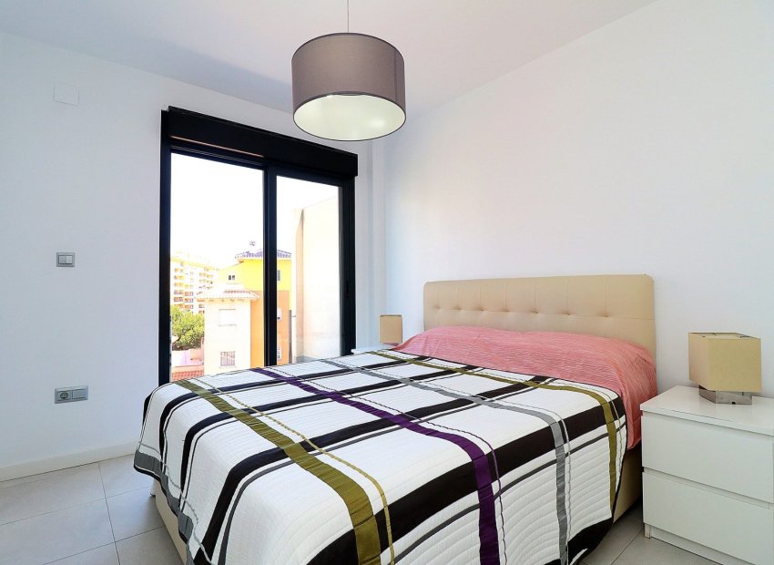 Resale - Apartment / flat - Orihuela Costa - Campoamor